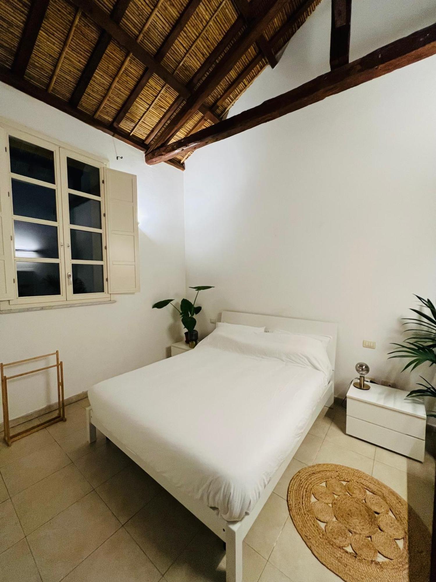 Penthouse With Terrace In Historic Centre *