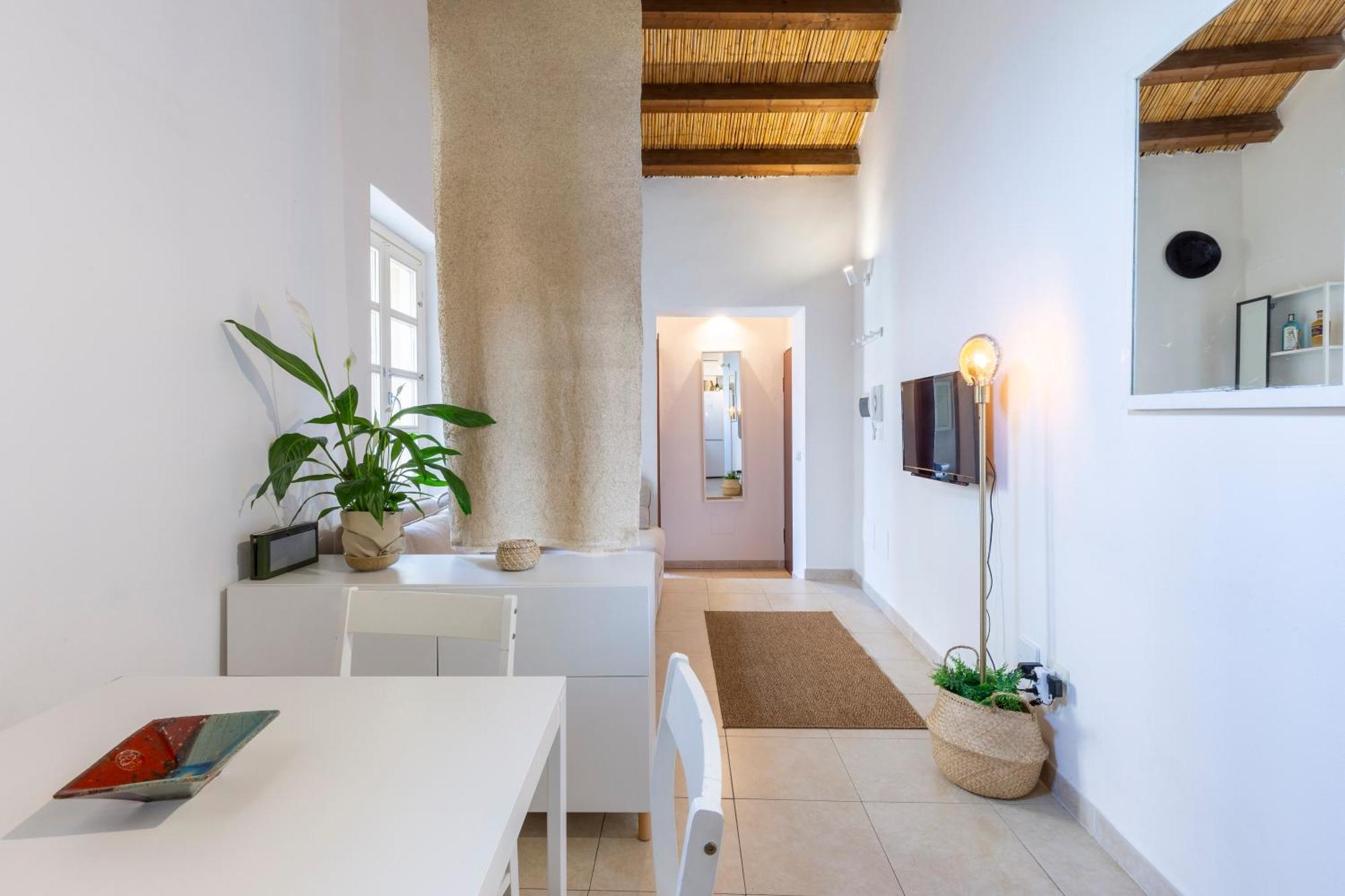 Penthouse With Terrace In Historic Centre Appartement Cagliari