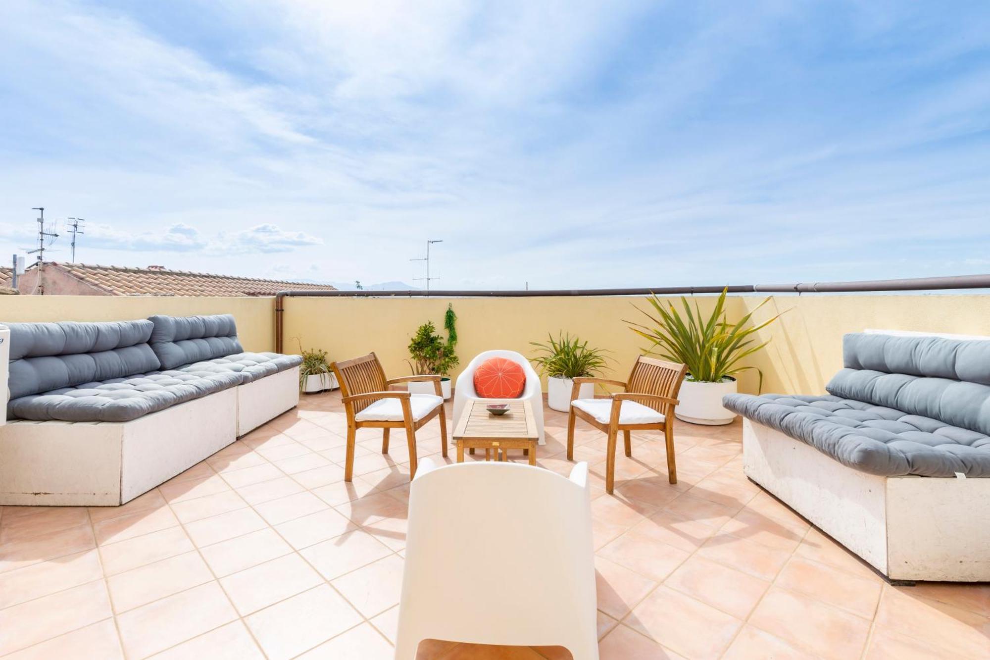 Penthouse With Terrace In Historic Centre Appartement