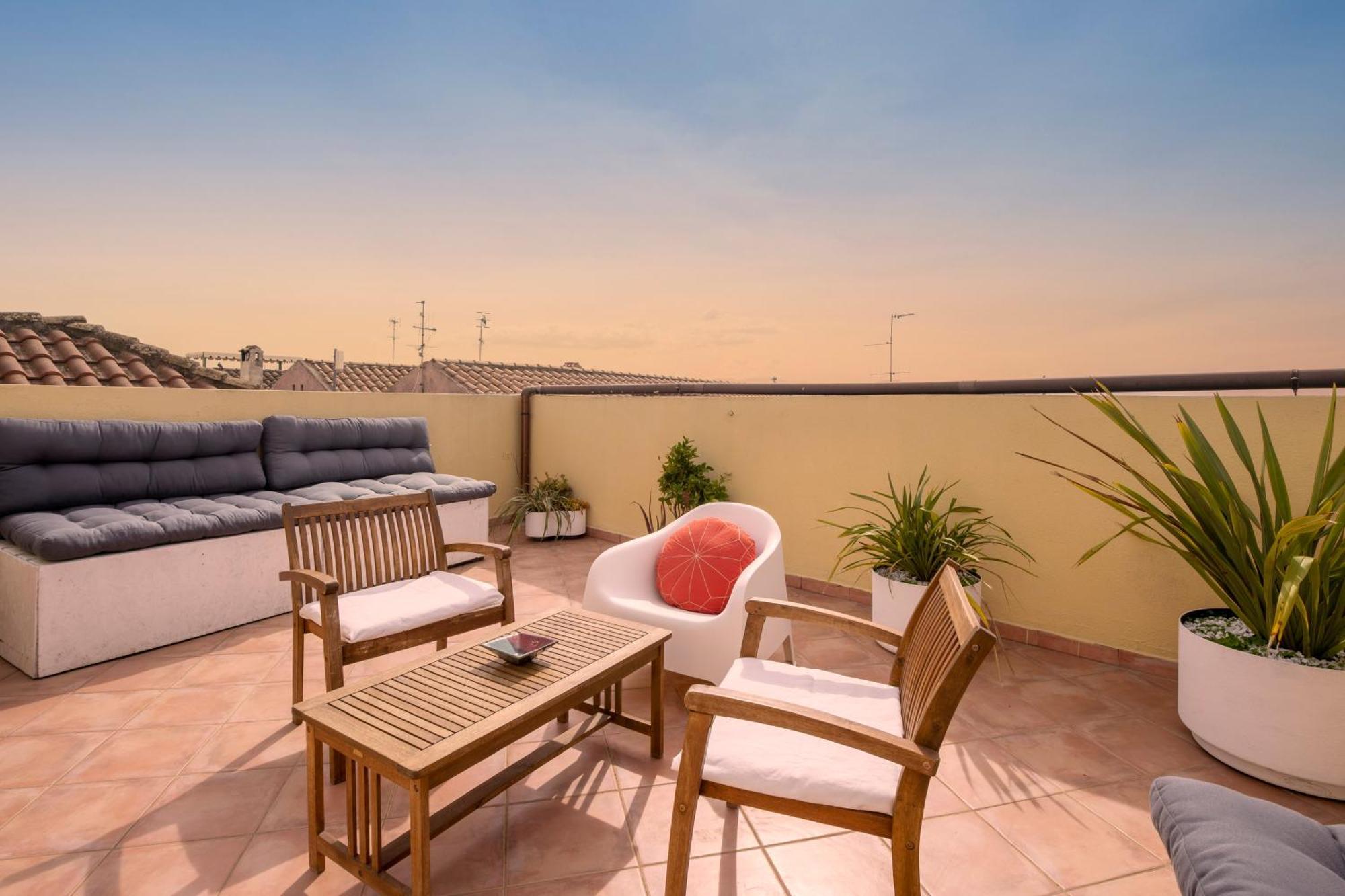 Appartement Penthouse With Terrace In Historic Centre Cagliari
