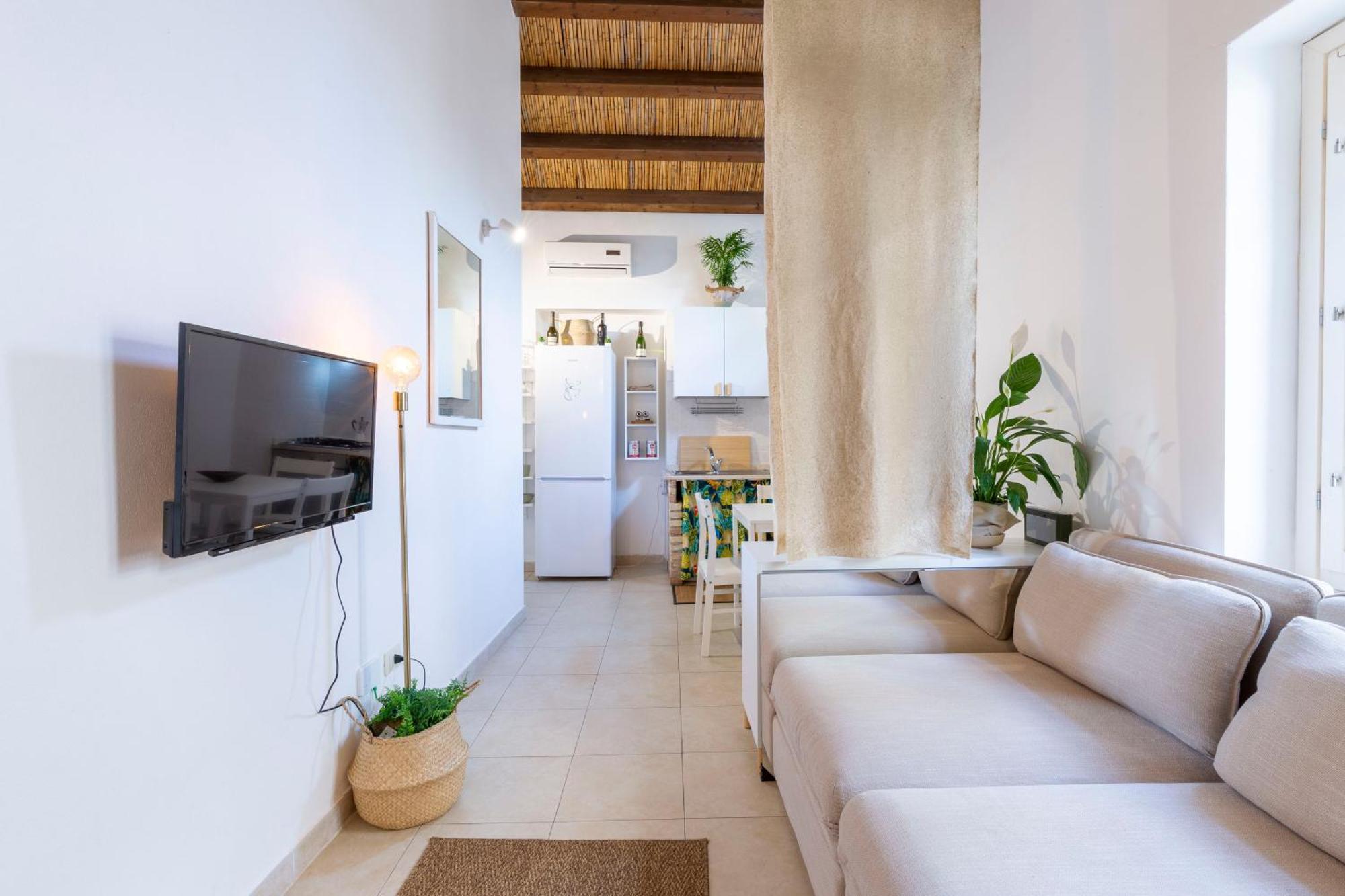 Appartement Penthouse With Terrace In Historic Centre
